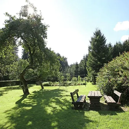 Peaceful In With Terrace Daire